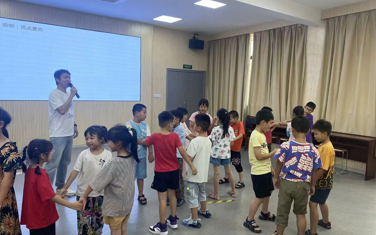 吴桥龙观乡中心学校